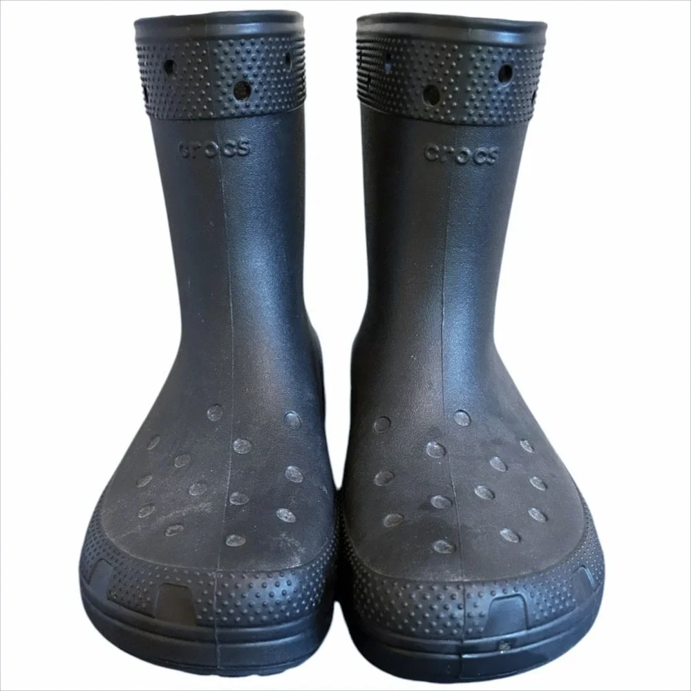 Crocs Classic Boot Men 10 Women 12 Black Gray Waterproof Rain Garden Lightweight